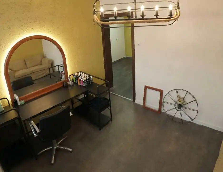 Afrika Örgüsü Stüdyosu Kadıköy - Bekleme Alanı